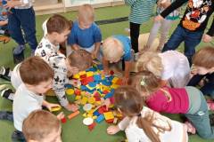 Pszczółki - Poznajemy kwadrat